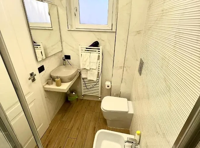 Alojamento de Acomodação e Pequeno-almoço Lungomare